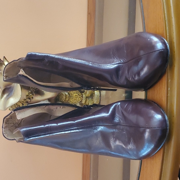 Nine West size 11 Brown ankle booties - Picture 2 of 10